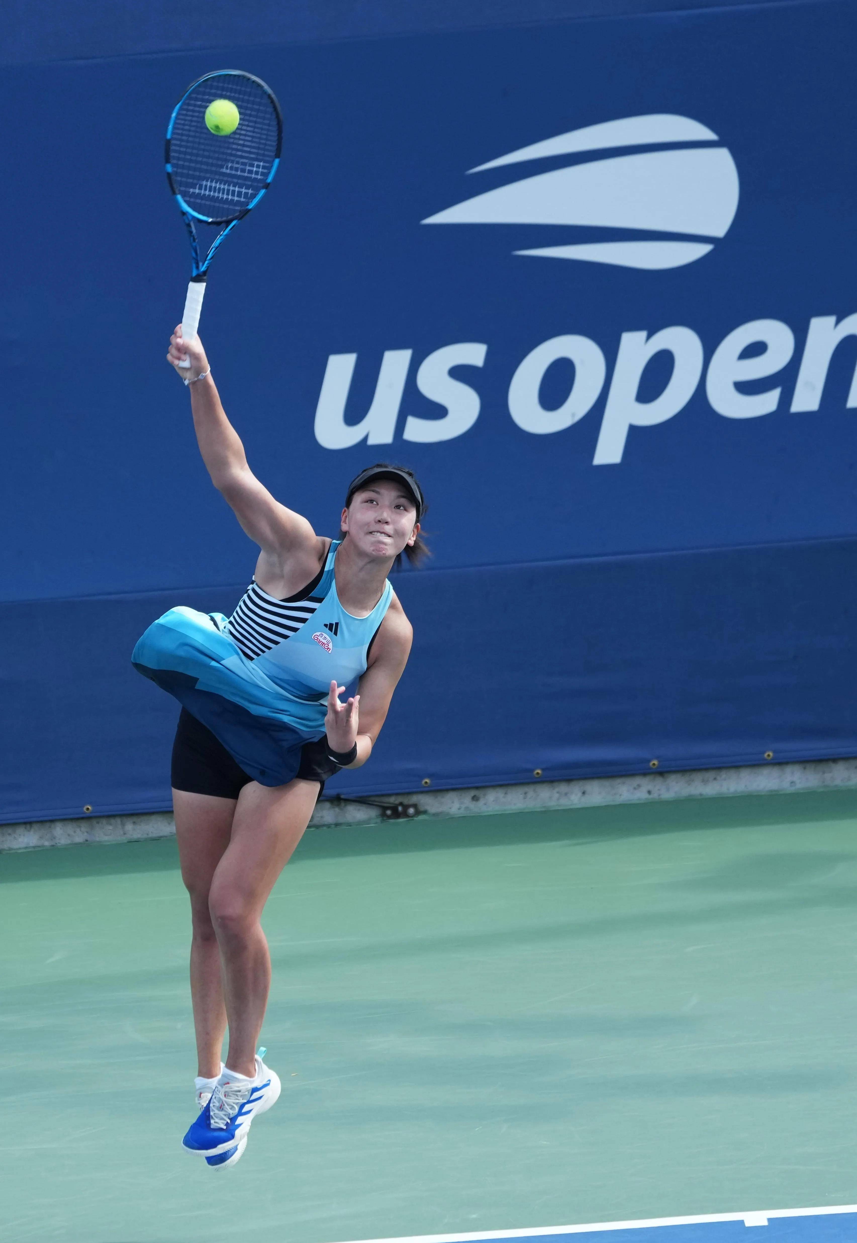 本场比赛正 本场比赛正